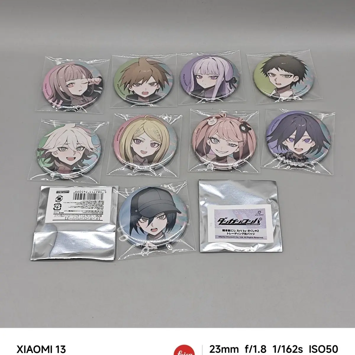 

Anime Danganronpa Kaede Akamatsu Nagito Komaeda Kokichi Oma Saihara Shuichi Kirigiri Kyoko Cosplay Cartoon Badge Pendant Gift