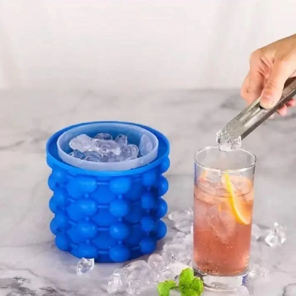 1pc, Ice Trays Blue Silicone Ice Bucket Cup with Lid (2 in 1) Cube Maker for Frozen Cocktail Whiskey