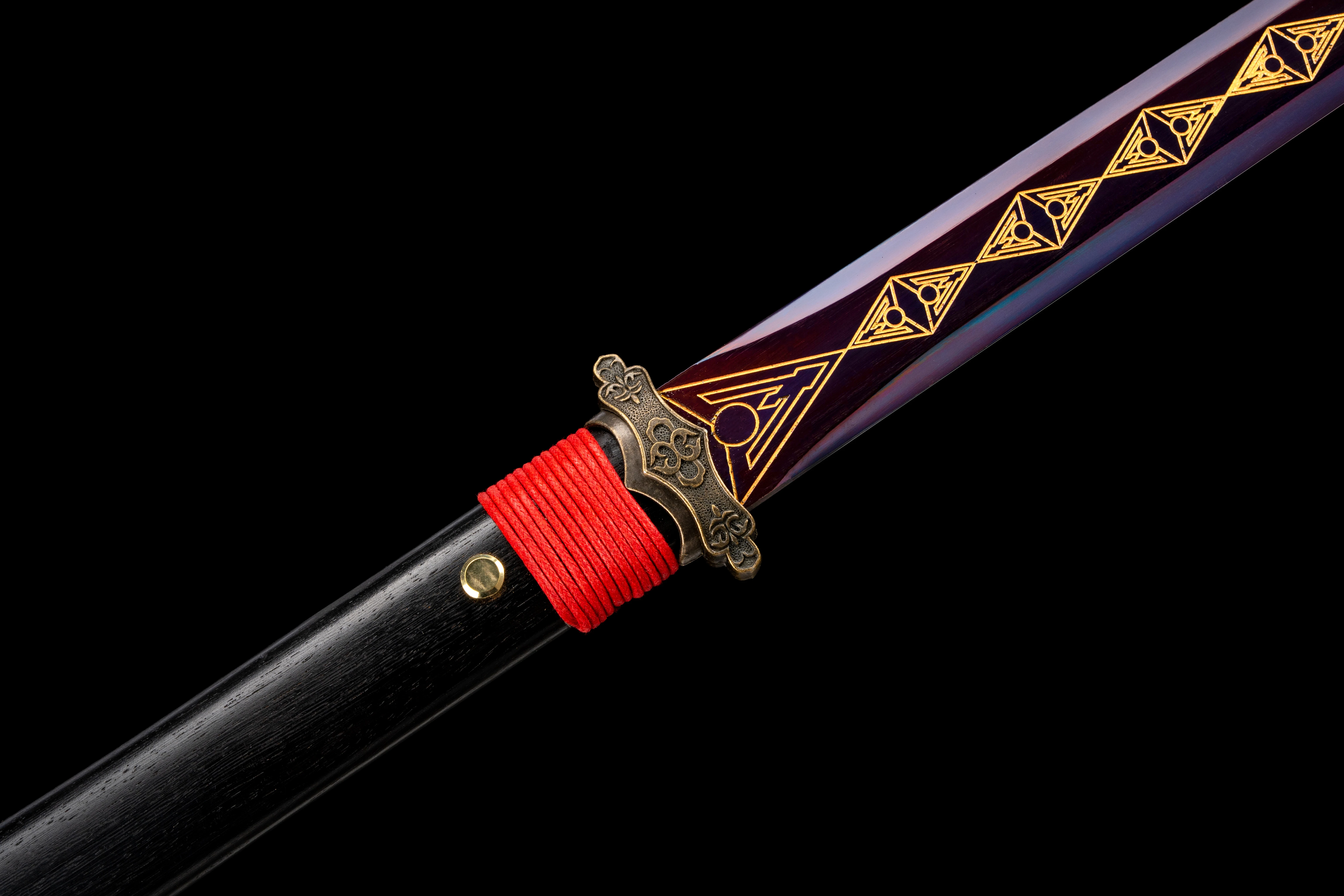 Chinese sword. Ready for battle. True steel blade. Rosewood scabbard. Katana. Free ninja martial arts training kit. Not sharp.