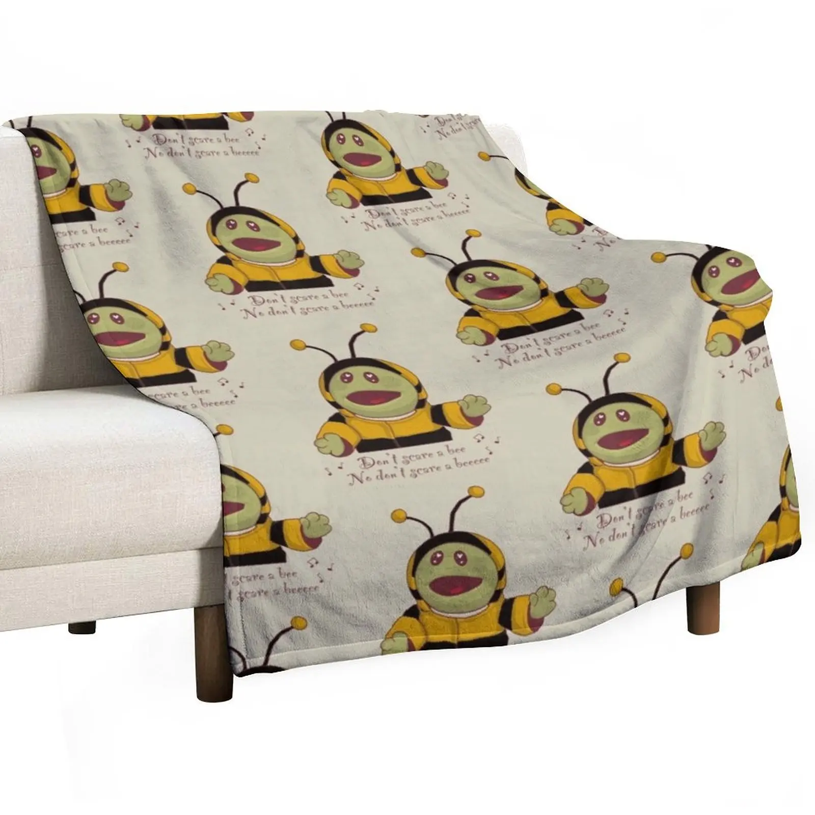 Nanalan didna??t scare a bee Throw Blanket Picnic Decorative Beds Thins manga Fashion Sofas Blankets