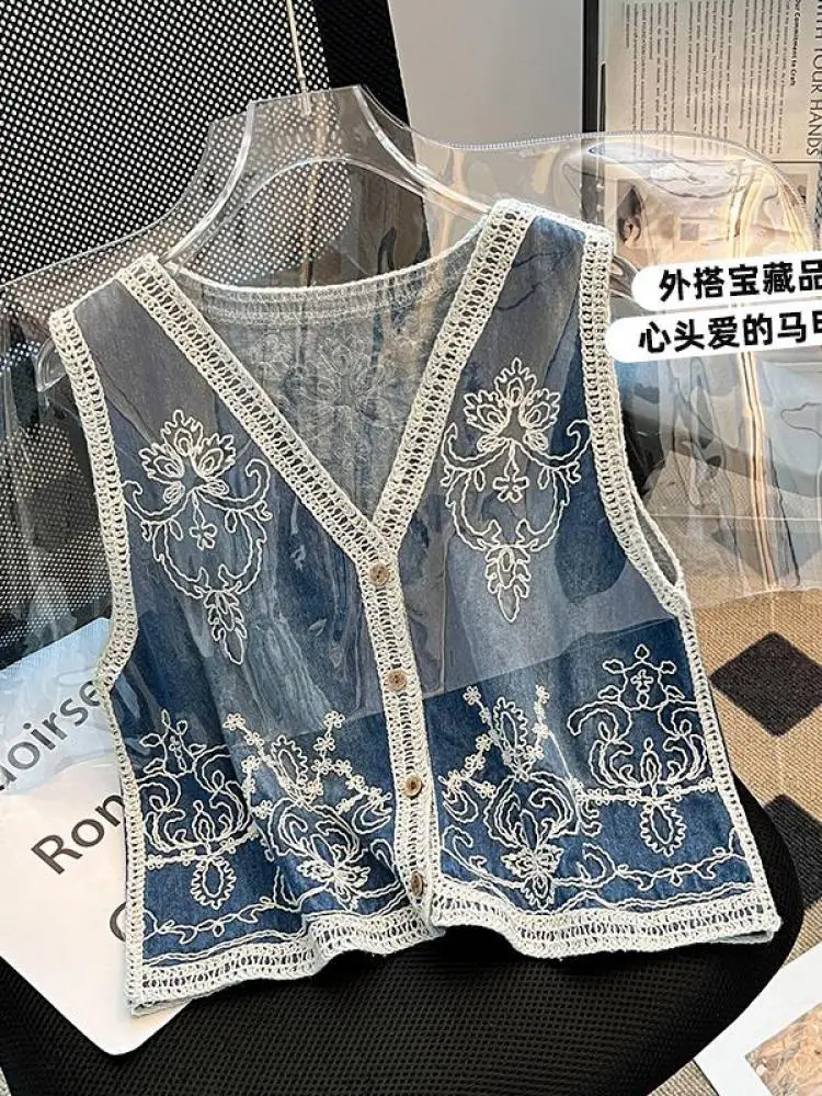 

Women Sleeveless Slim Short Vest Tops Korean Fashion Summer Blue Denim Embroidered V Neck Sexy Single Breasted Cardigan Tank Top