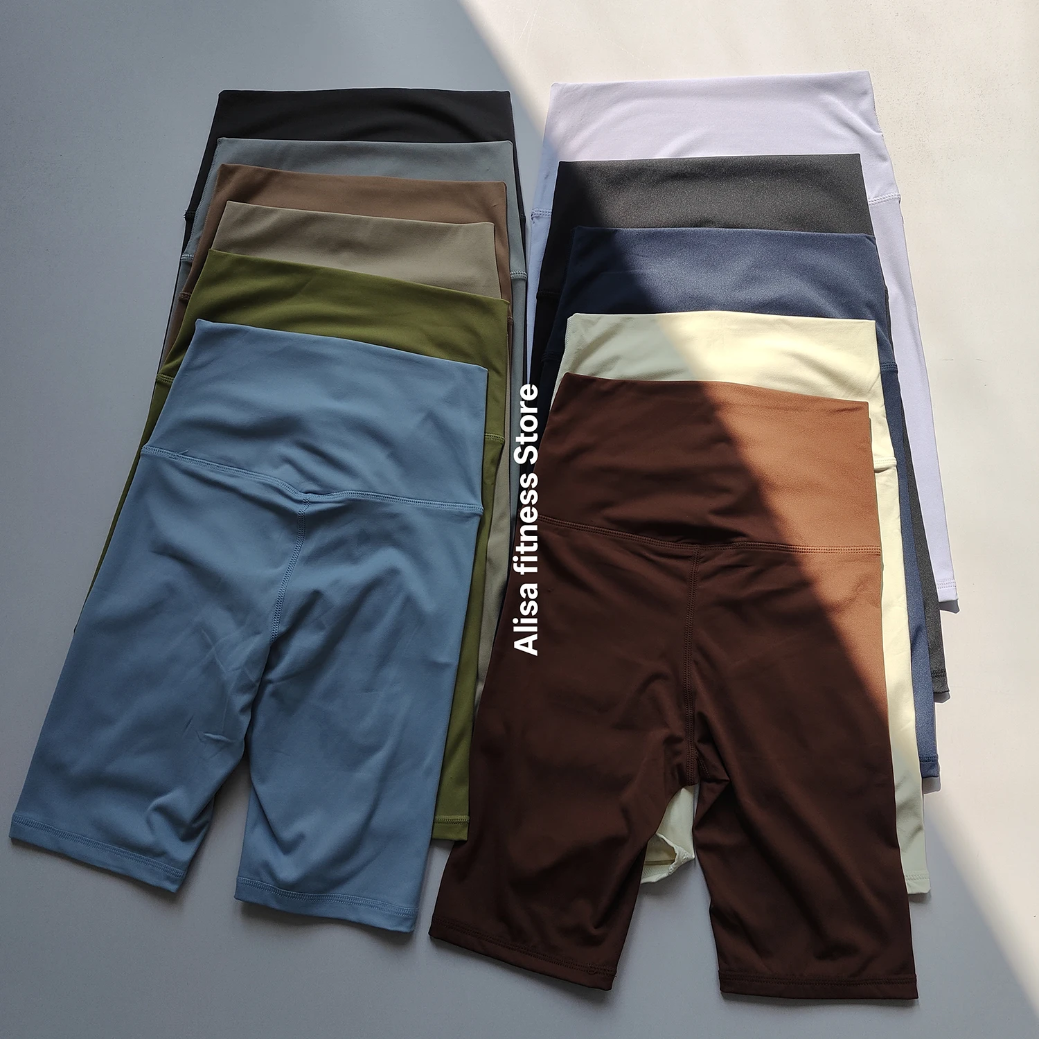 High Waist Women's Yoga Shorts Breathable Elastic Gym Sports Short Leggings Running Fitness High-End Naked Feeling Gym Shorts