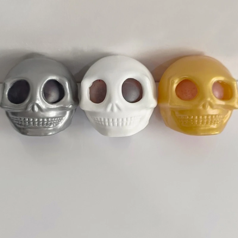 ポップイングアイズ スカルヘッド 絞りスカルヘア ベンチレーション 減圧 絞り楽しい ホラー 面白い ランダム配信 ストレスリリーフおもちゃ