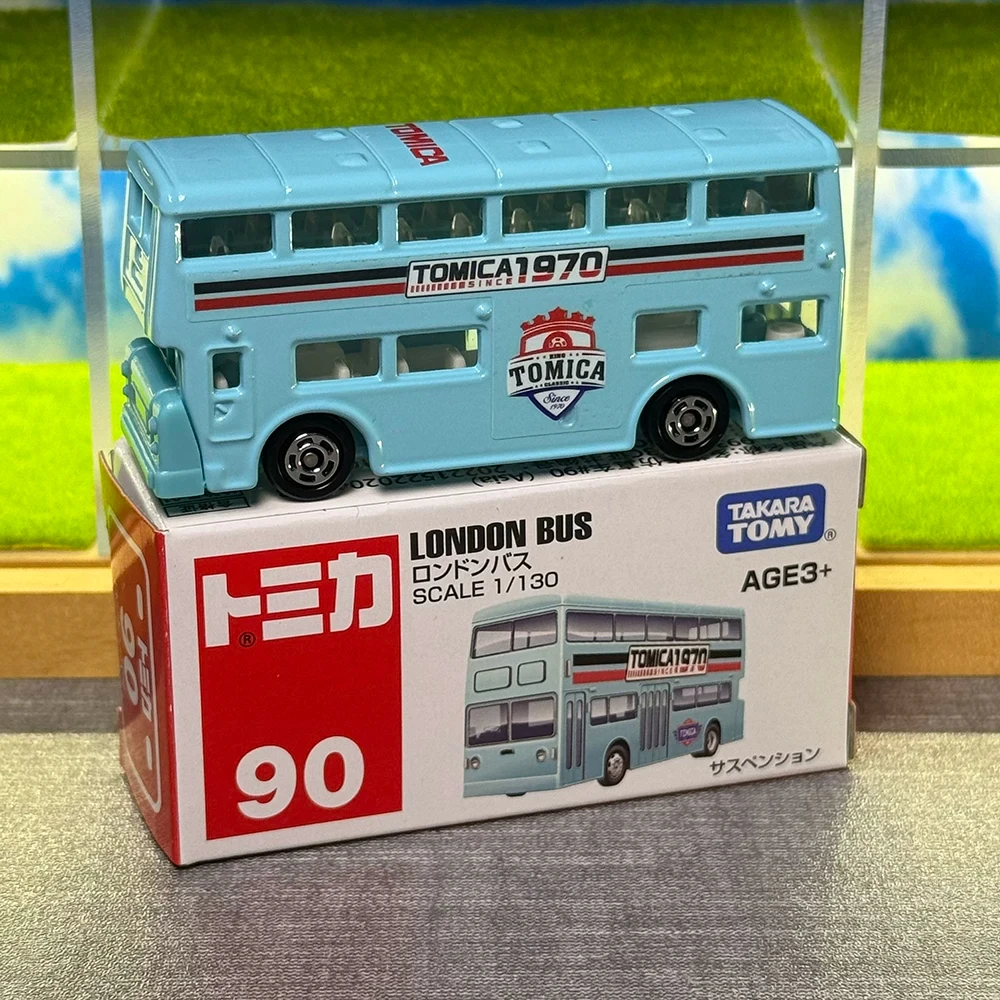 Takara Tomy Tomica No.90 London Double Decker Bus 1:130 Alloy Diecast Mini Vehicle, Asia Limited Collectible Model