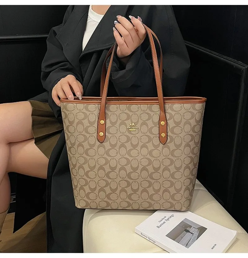 

Unique Stylish Fashionable Diaper Bag Luxury Leather Crossbody Handbag For Women Large Capacity Classic Retro Messenger