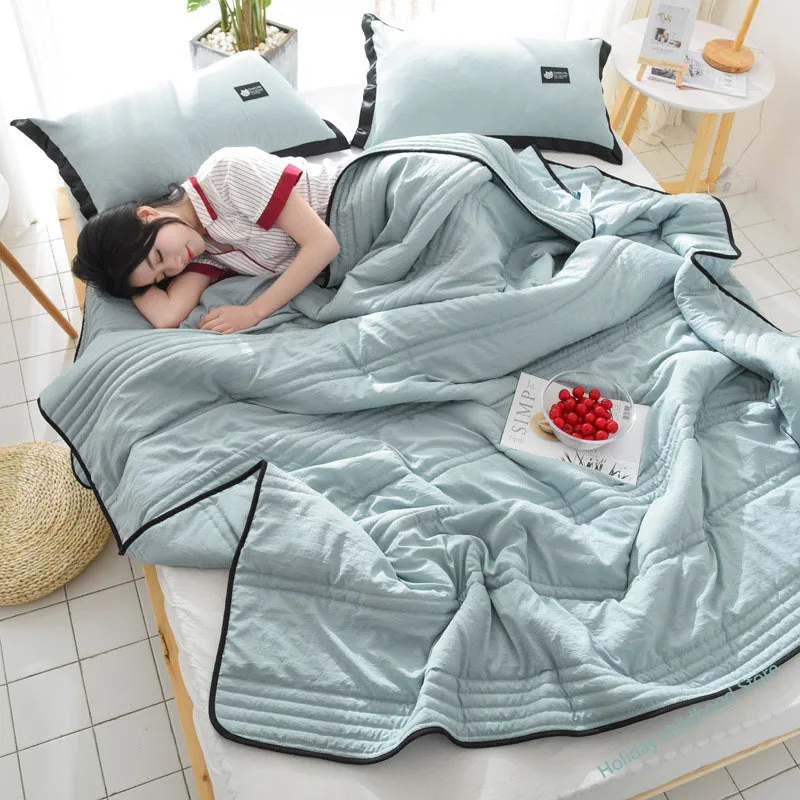 Air-Condition Summer Quilt Thin Stripe Lightweight Comforter Full Queen Breathable Sofa Office Bed Travel Quilts Throw Blanket