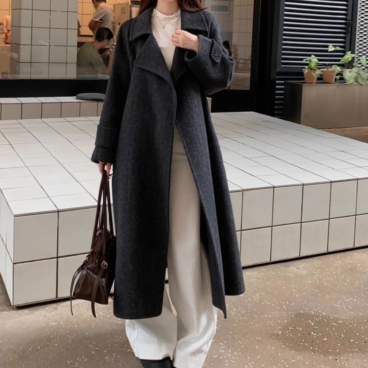 เสื้อโค้ทขนสัตว์สองด้านคุณภาพสูง BJTZ สำหรับผู้หญิง ความยาวปานกลาง ผูกเชือก ปกพับได้ เสื้อแจ็คเก็ตขนสัตว์เรียบง่าย คอลเลคชั่นฤดูใบไม้ร่วง/ฤดูหนาว 2025 รุ่นใหม่