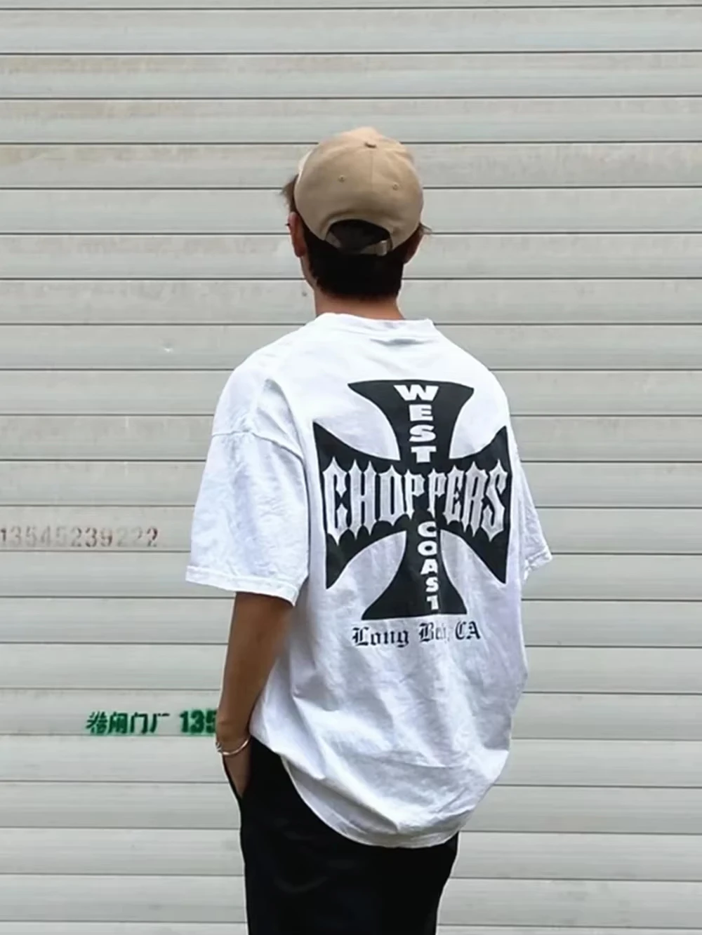 

Yao Модная повседневная уличная одежда Простой стиль Винтажные свободные топы Высокое качество 1:1 Футболка большого размера с короткими рукавами для мужчин Унисекс