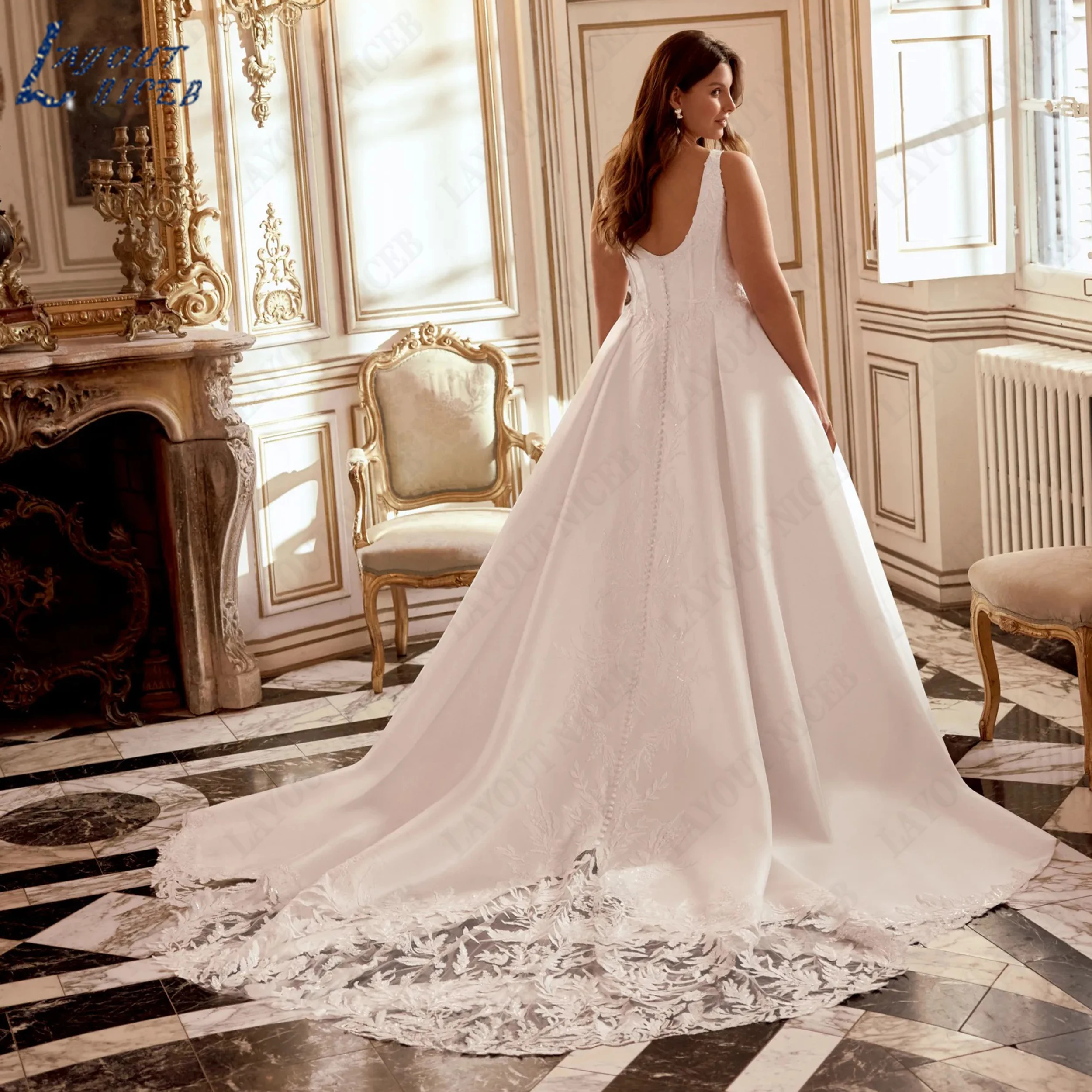 LAYOUT NICEB Customized Plus Size Satin Wedding Dresses Square Neck Sleeveless A Line Bridal Gown Elegant Applique Bride Dress