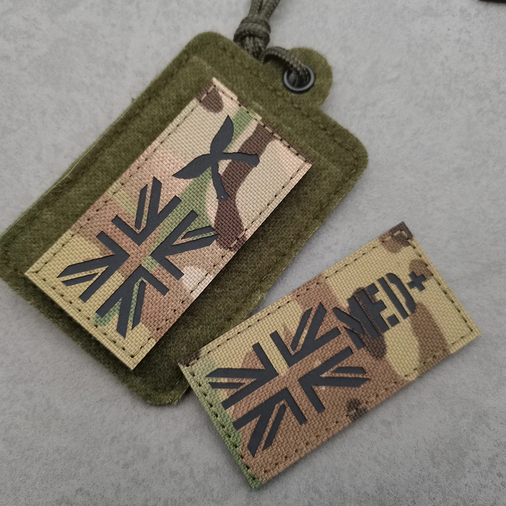 Britain Flag With MP MEDIC Knife Camo Fabric Square Britain UK Rank IR Patch Sew-on Bag Hat Uniform Overcoat Applique Stick