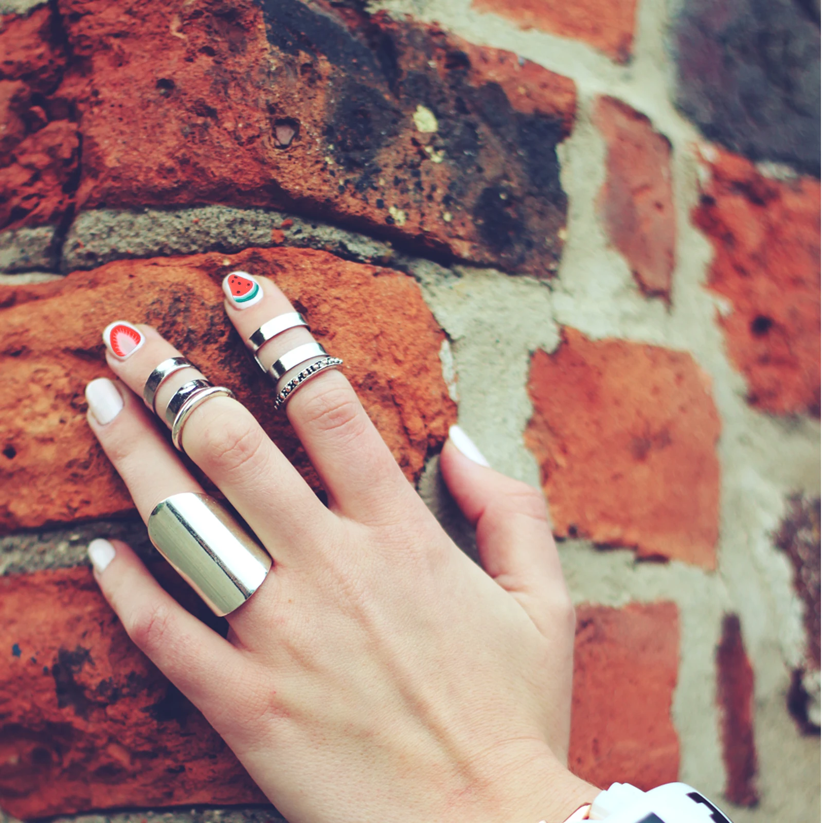 

2 Boxes Art Slices Diy Decoration Skin-Friendly Multipurpose Decorative Stickers For Nail Art Earring Making Cellphone Crafts