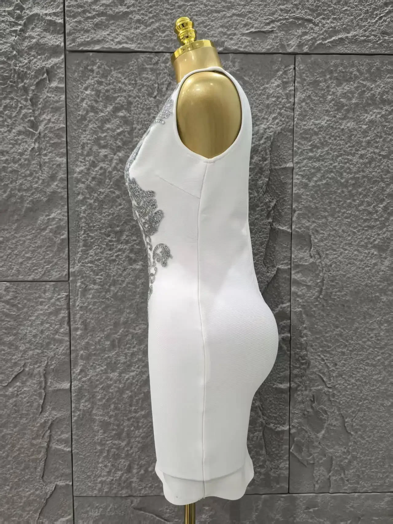 Biała Sukienka Mini Bandage Bez Rękawów z Dekoltem V, Cekinami, Obcisła, Seksowna, Modna na Imprezę, Do Klubu Nocnego, Urodziny