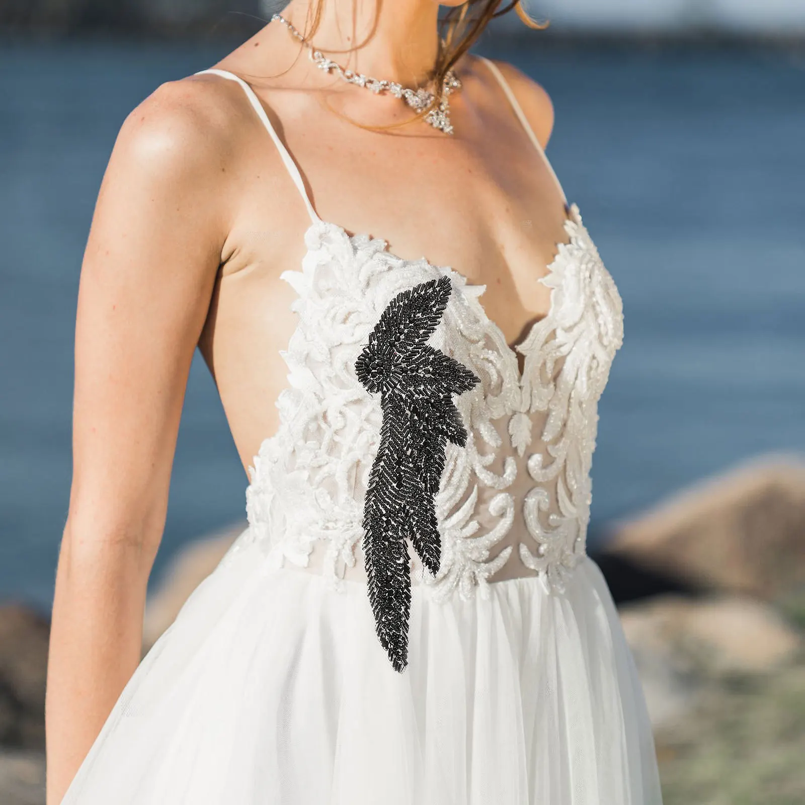 

1Pair Wing Shoulder Applique Chic Elegant Tube Beads Patches for Wedding Dress Belt Bag Clothes Sewing Embellishment Decorative