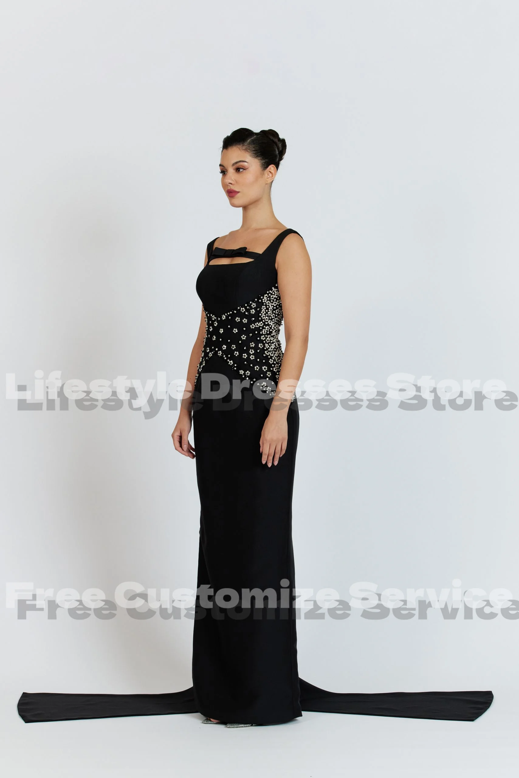 Black Satin Sleeveless Beadings Customized Evening Dress 2024 Straight Formal Party Gown Saudi Arabia Wedding Prom Dress