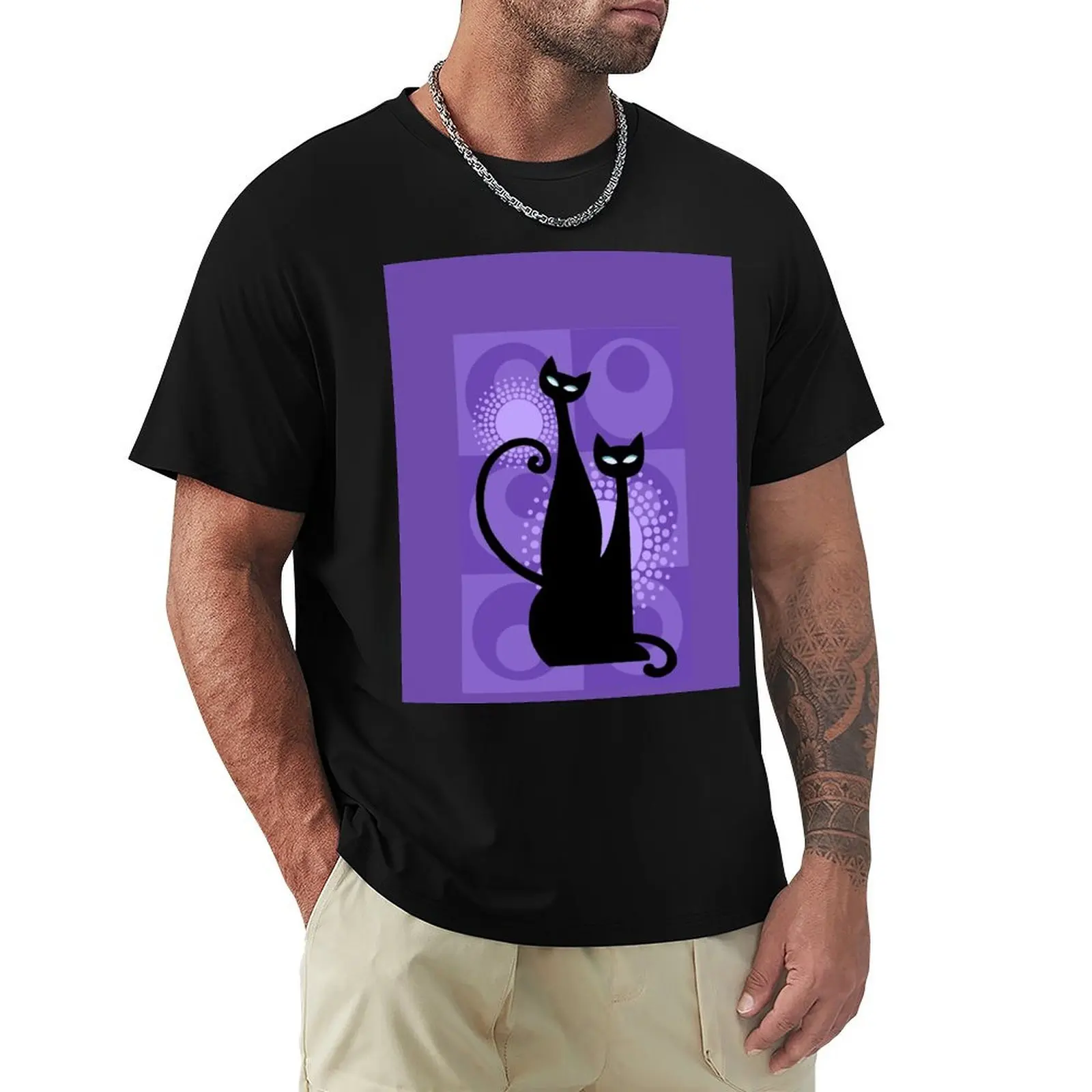 Purple Paradise Atomic Age Black Kitschy Cats T-Shirt Plus Size Solid Color T-Shirt
