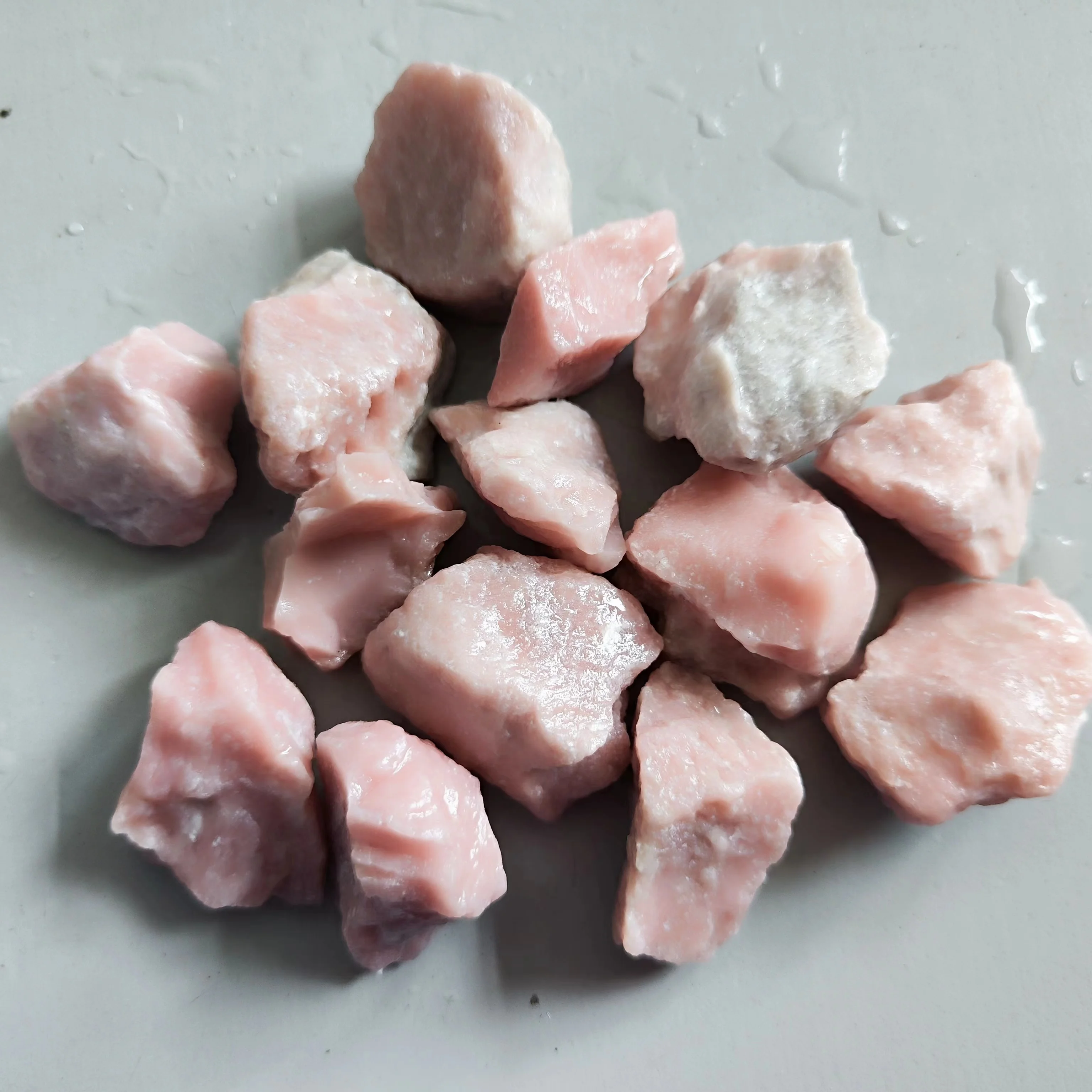 100g Natural Pink Opal Crystal Stone Diffuser Oils Stone Specimen Mineral Rock Reiki Healing Raw Stone Home Decoration Collect