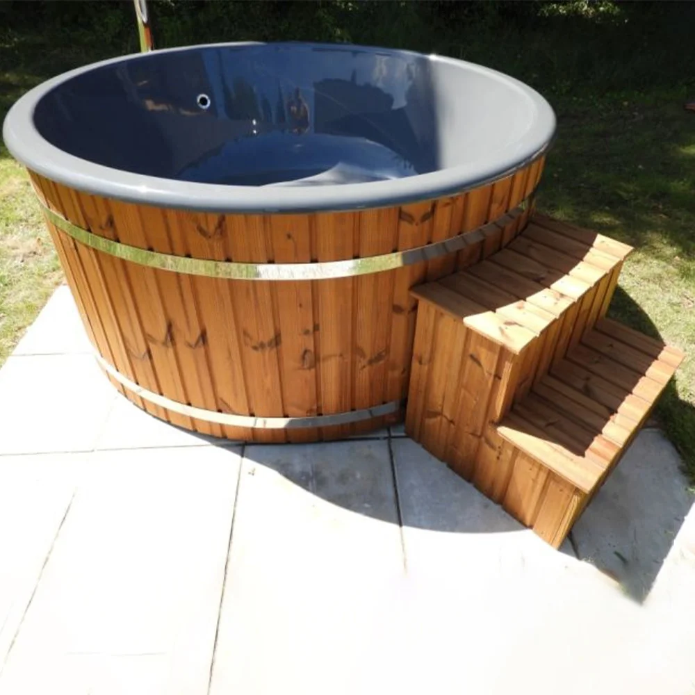 Red Cedar Traditional Design Outdoor Bathtub Portable Wood Burning Hot Tub for Villa