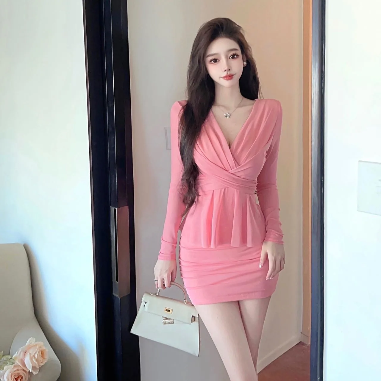 Sexy v-ne longo sve cintura-cinch bodycon ort dr feminino novo sle outono faion única camada de base saia