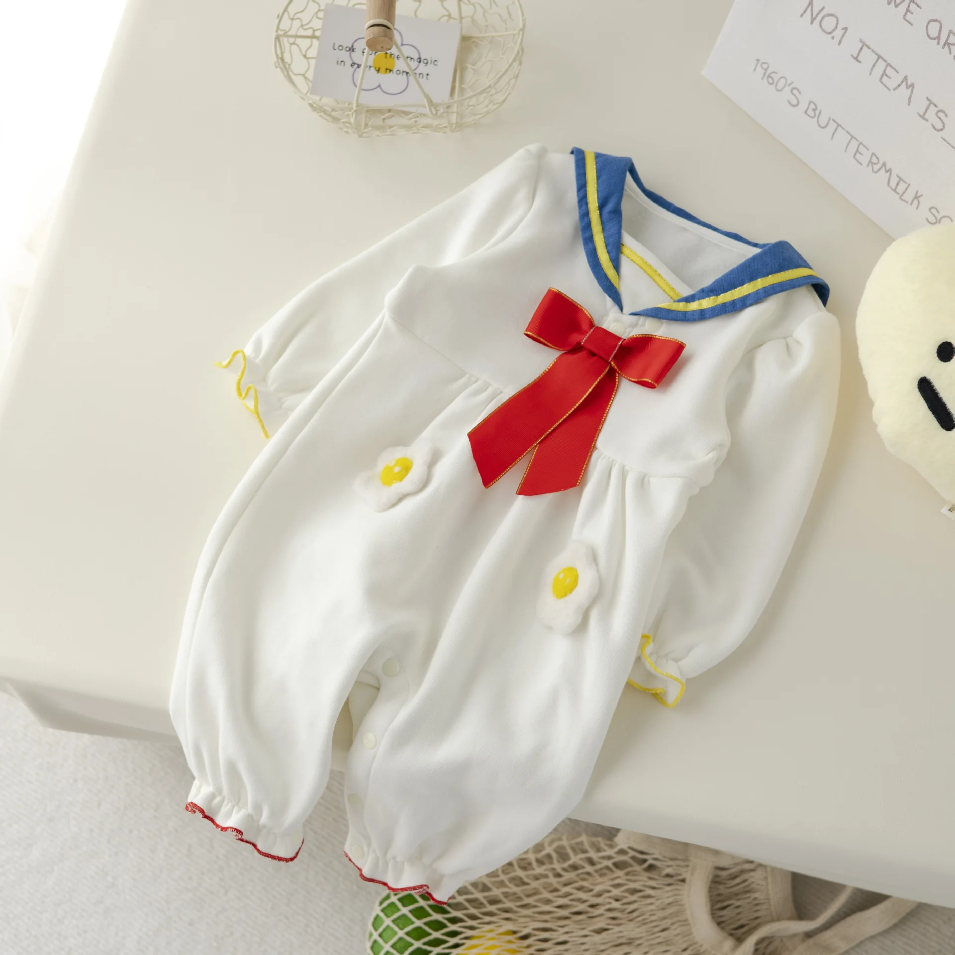 

2026 Spring Newborn Girl Jumpsuits Bow Applique Sailor Collar Toddler Girl Bodysuits Thick Infant Girls Rompers Homewear