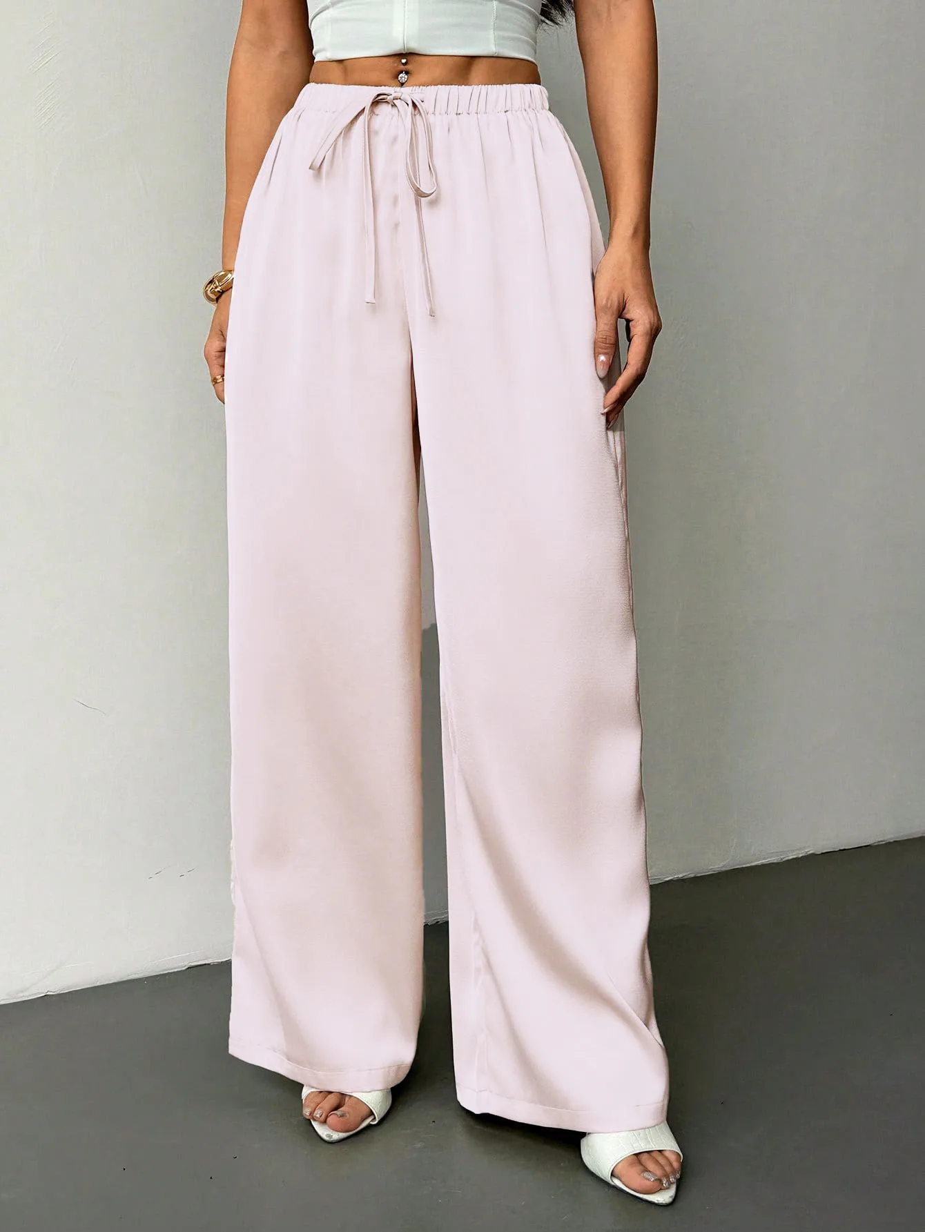 Damen High-Waist Slim-Fit Loose Casual Commute Wide-Leg Hose, frisches Satin-Design mit elastischem Bund, eleganter Stil. – Detail 1
