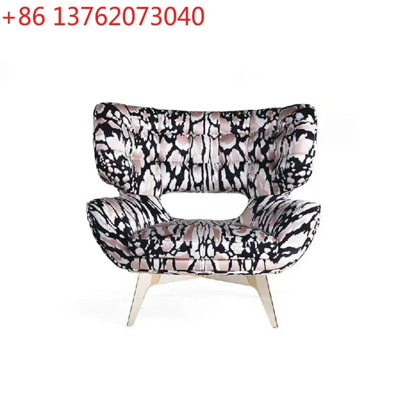 

Итальянское кресло для отдыха в стиле легкой роскоши с металлическим основанием и тканевой обивкой, высококачественное кресло с высокой спинкой