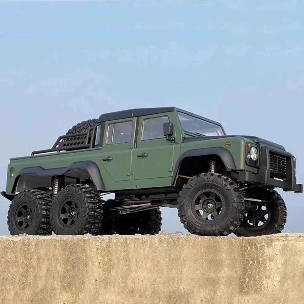 AXX6 1:10 coche de escalada con control remoto 6WD con cerradura diferencial puente de puerta de engranaje alto y bajo modelo de vehículo eléctrico de juguete