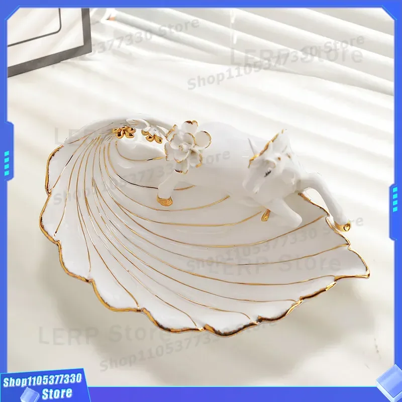European Style Ceramic Horse Fruit Plate Desktop Candy Dish Living Room Coffee Table Decoration Ornament Home Decor Gift