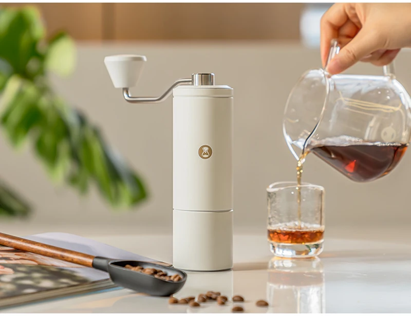 TIMEMORE Chestnut C5/C5ESP Manual Coffee Grinder Portable Espresso Grinder, 42mm S2C Burrs, 25g Capacity, Fine Adjustment