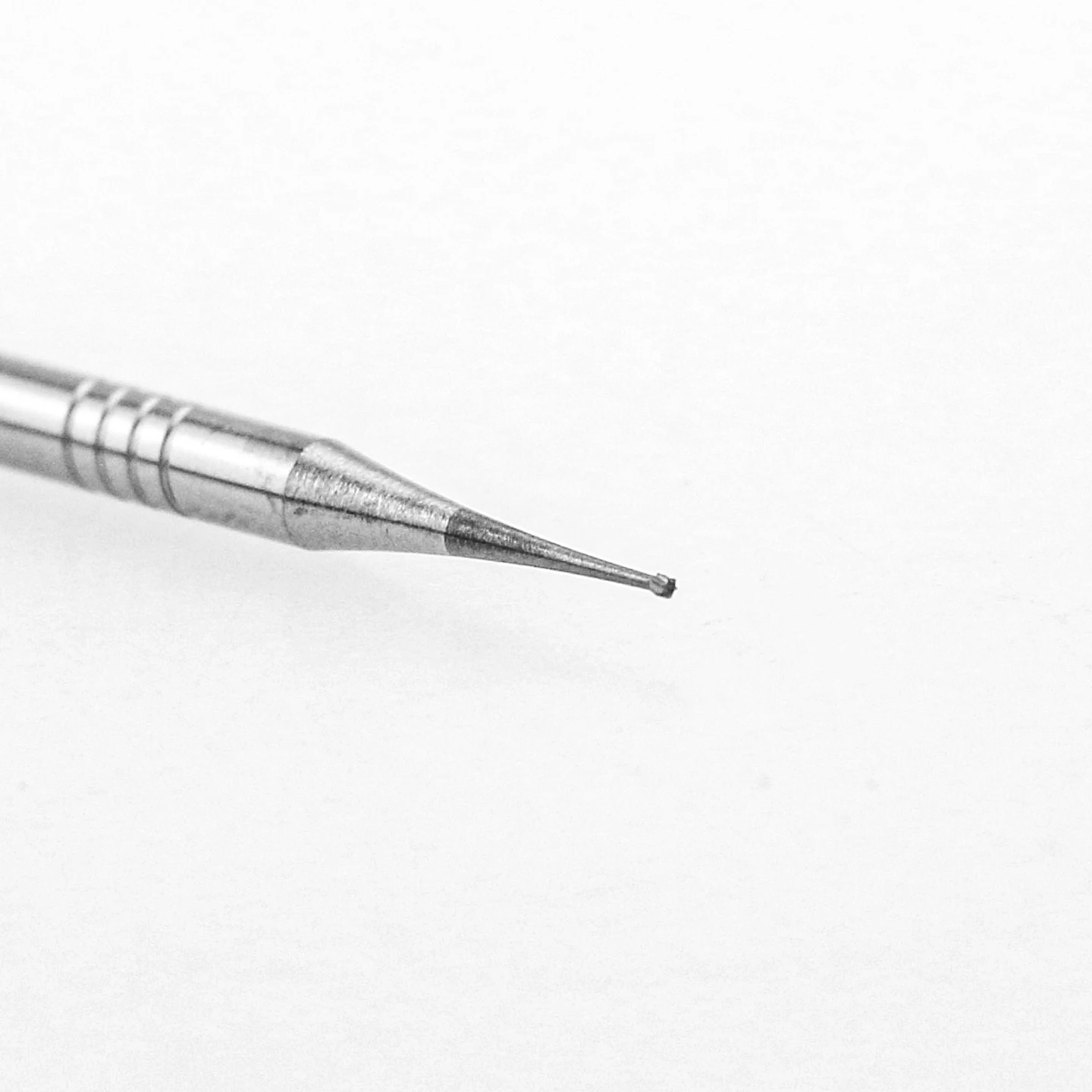 10 Stück WAVE Dental Burs Bohrer rundes gerades Handstück HP1/4 Kopfdurchmesser 0,5 mm Schaftdurchmesser 2,35 mm