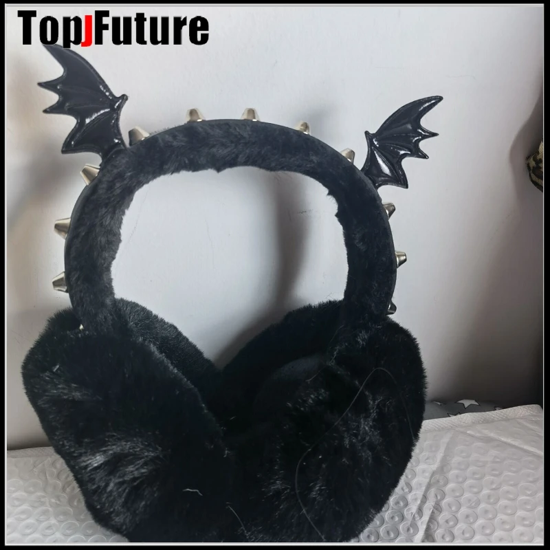 Harajuku Punk Girl Women Plush Bat Wing Warm paraorecchie Gothic women's Lolita Warmer Muff Cover Halloween Cosplay Fold Headband