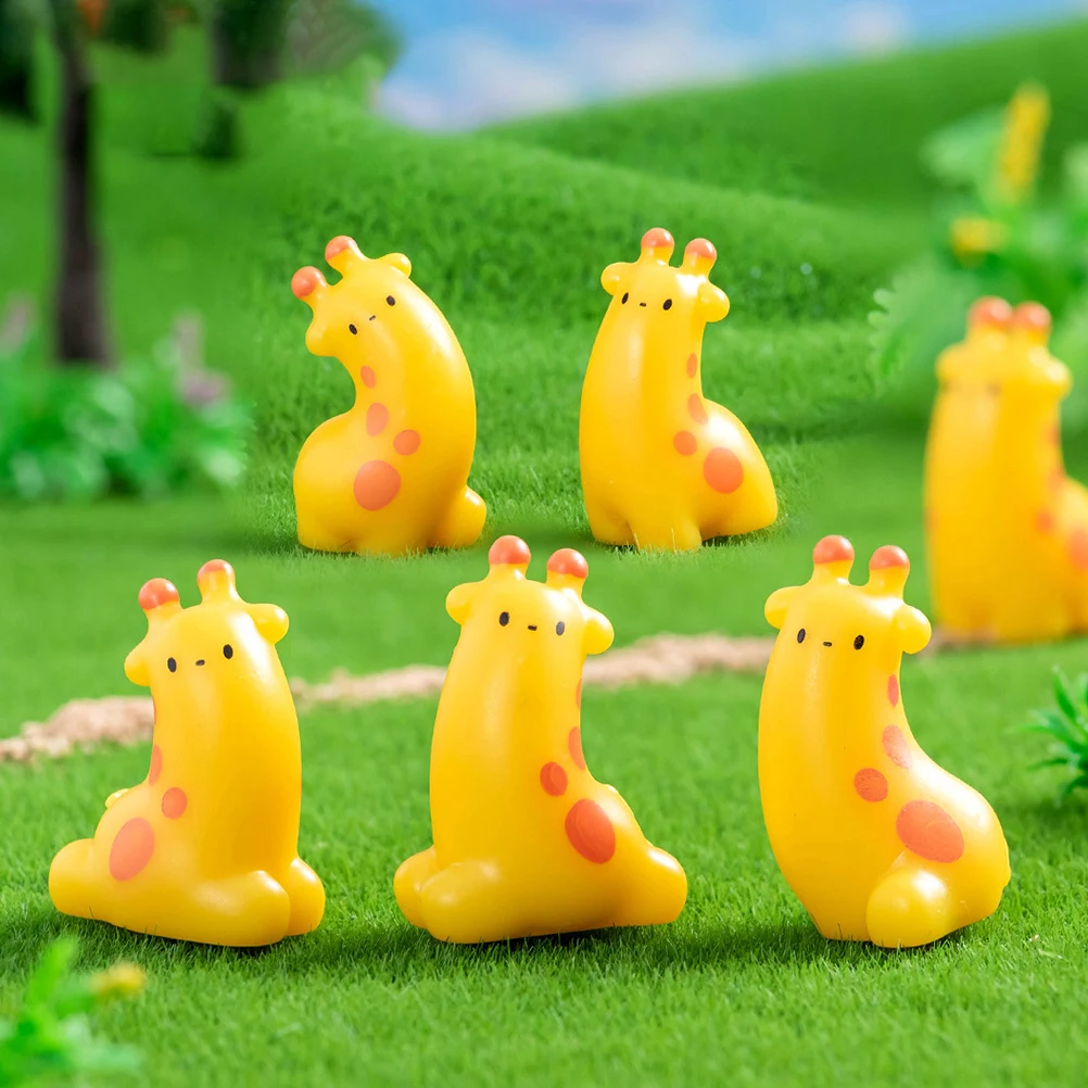 

6pcs Giraffe Ornaments Cute Cartoon Resin Mini Figures Desktop Garden Decor Diy Accessories Small Animal Statues Home Office