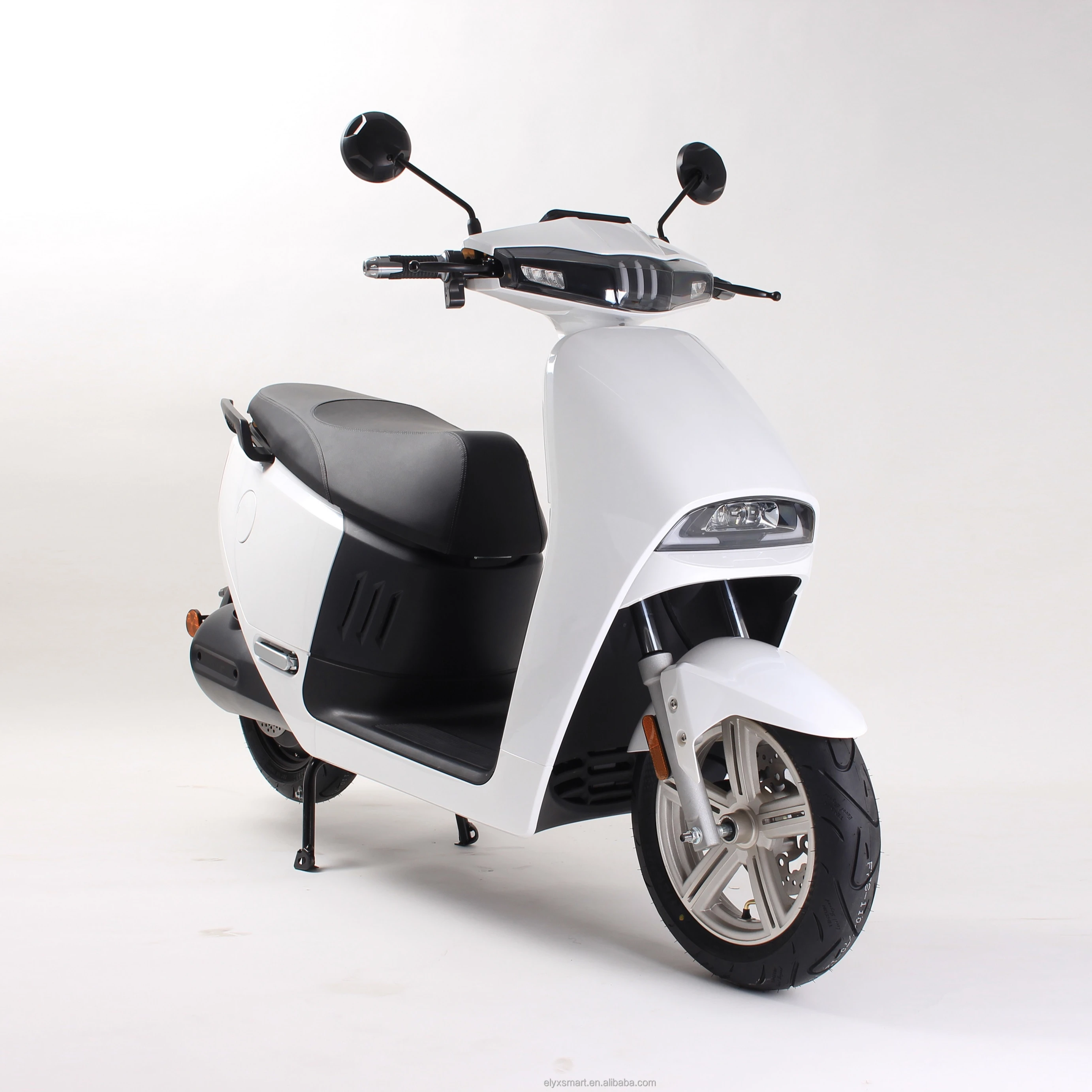 

ATV&UTVElyxon RS480 OEM Factory E Scooter 70KMH High Speed Adult Scooter 3000W Electric Motor Bike Adult Motorcycle Scooter