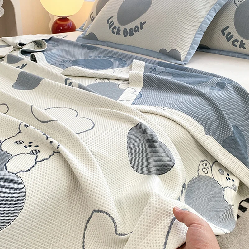 Summer 100PE Jacquard Cool Towel Quilt Class A Skin-Friendly Office Single Nap Blanket Household Thin Comforter for Naked Sleep