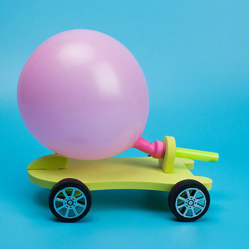 

4Sets Aerodynamic Balloon Car Recoil Force Kid Set Creative Educational Hands-on Interactive Learning Fun Plaything