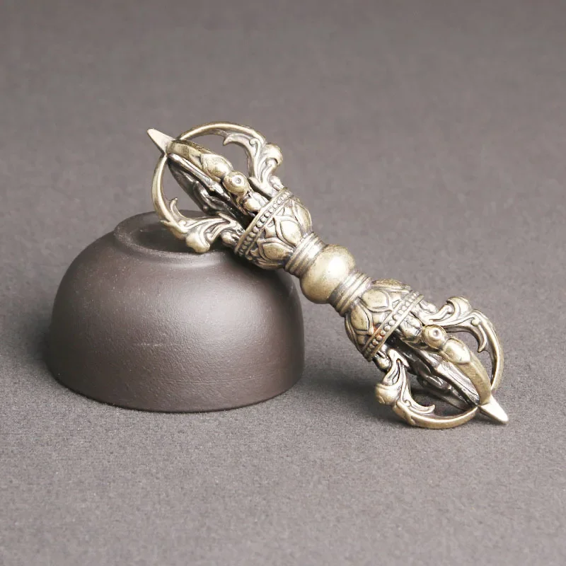 Antique Brass Vajra Pestle Figurines Miniatures Home Decoration Buddhism Tibetan Religious Instrument Copper Pestle Ornament