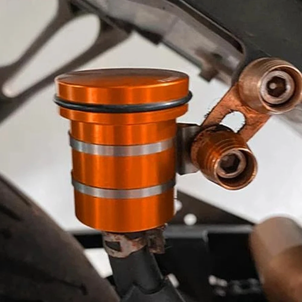 Pompe de frein arrière de moto, réservoir précieux des Émirats arabes unis, réservoir d'embrayage, tasse d'huile, accessoires de moto, SupeR AdventuRe 1190, LC4 Smile Moto, 1290/640
