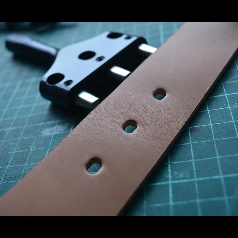 Custom Made Leathercraft Belt/girdle Round Flat 25mm Spacing 3 Holes Cutter Craftsman Punching Tools