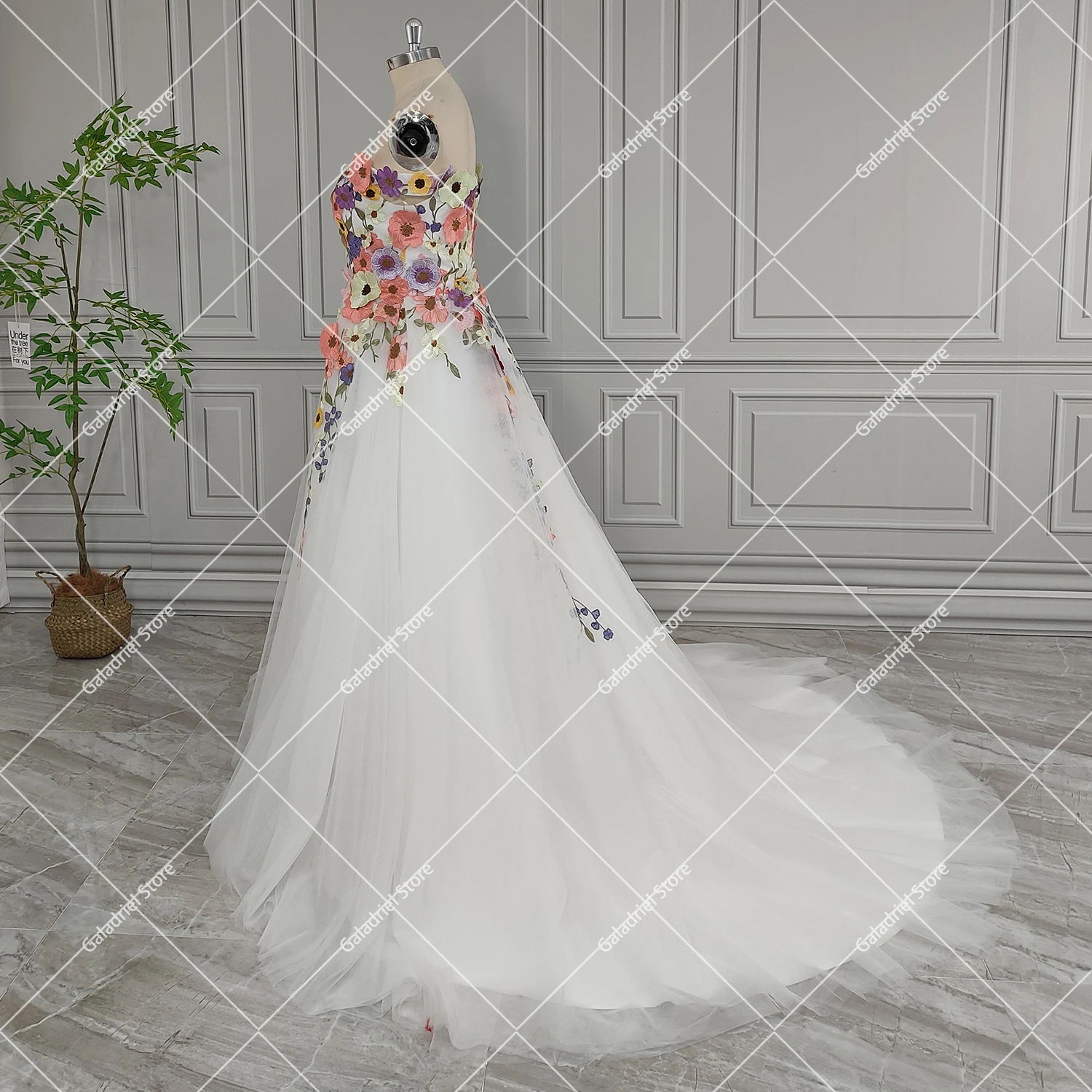 Vestido de novia de colores con bordado de flores y hombros descubiertos, vestido personalizado de tul hinchado con apliques coloridos en 3D de