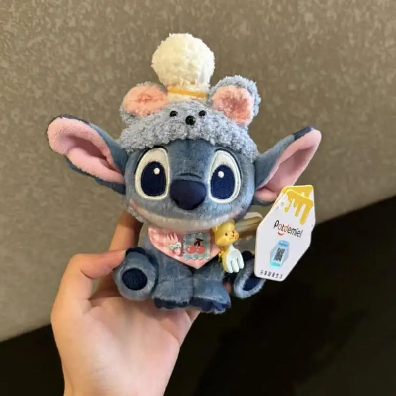 Kawaii Stitch Modellazione creativa Giocattoli di peluche Bambola di peluche del fumetto Zaino squisito Ciondolo Regali di festa di Natale per le ragazze dei ragazzi