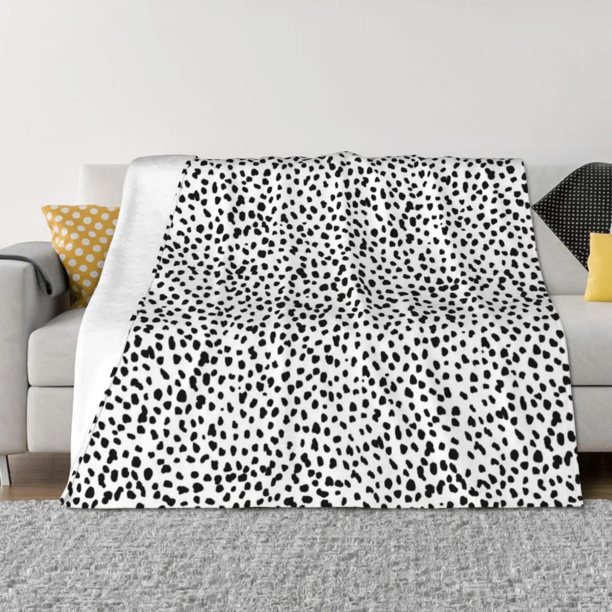 

Dalmatian Print Throw Blanket Bed Fashionable Bed covers Moving Picnic Blankets