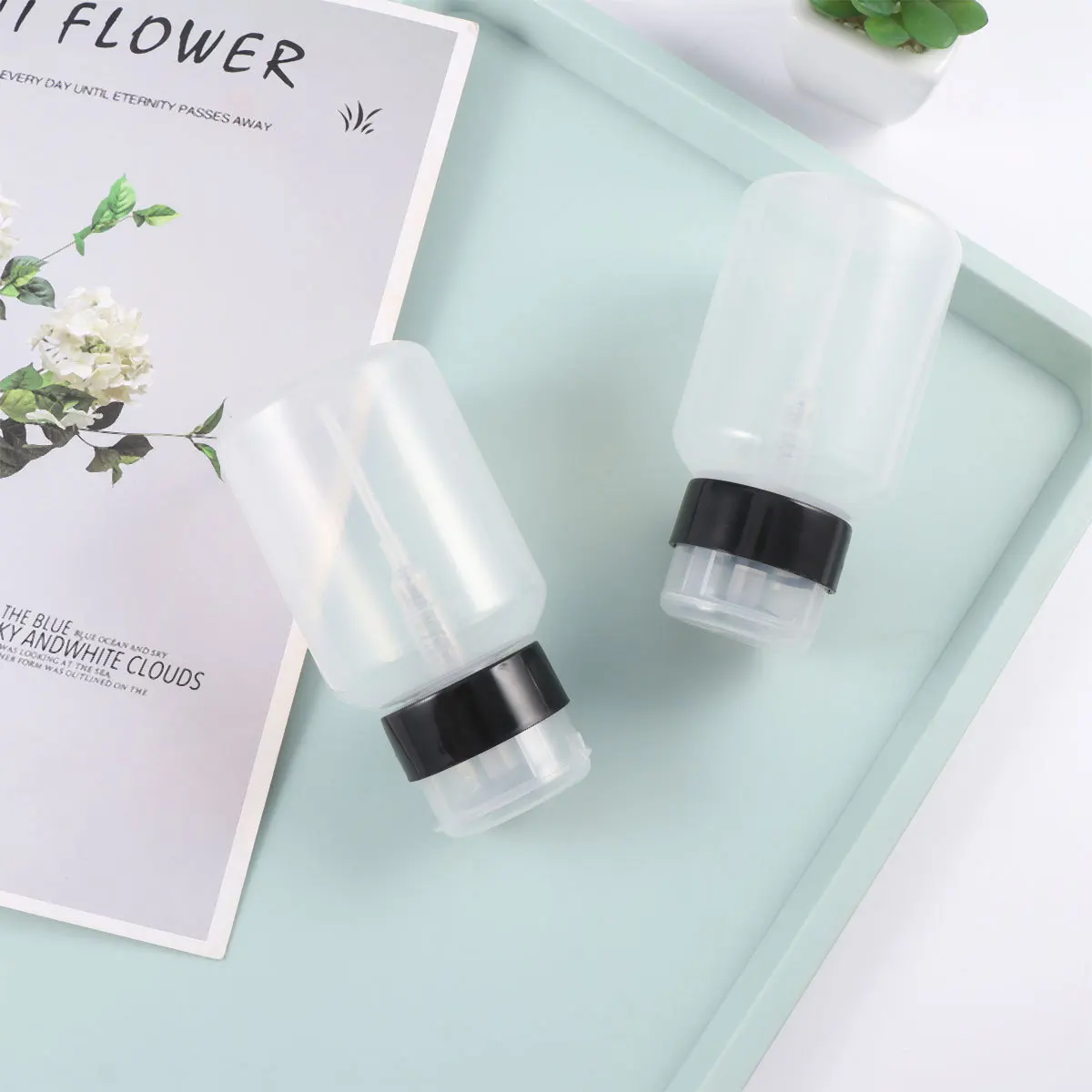 2 個 210 ミリリットルマニキュアポンプボトルファインクラフト軽量サブパッケージボトル水石鹸保管ポンプボトル用