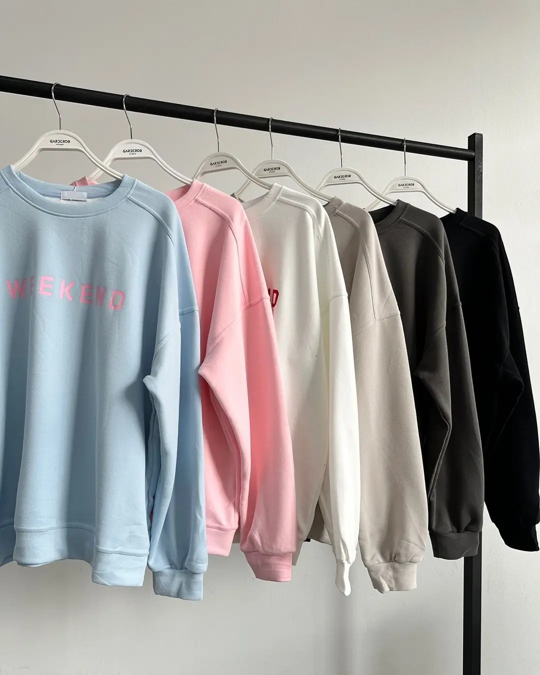 موضة رسالة طباعة س الرقبة فضفاضة هوديس المرأة ربيع 2026 كم طويل البلوز القمم الشارع الشهير بلوزات الإناث غير رسمية #1