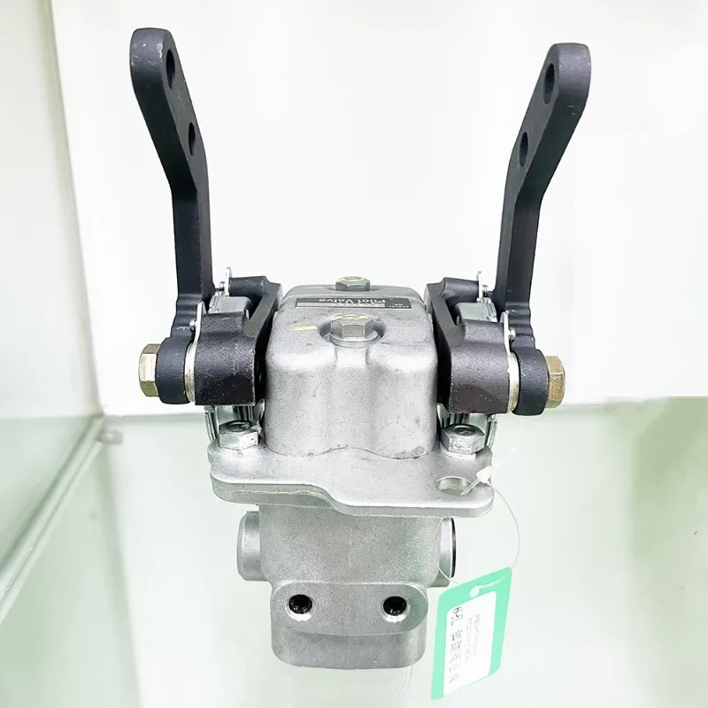 MUGURO 702-16-03361 foot valve assembly for PC60-7/-8/PC200-6 6D95 6-hole accessory