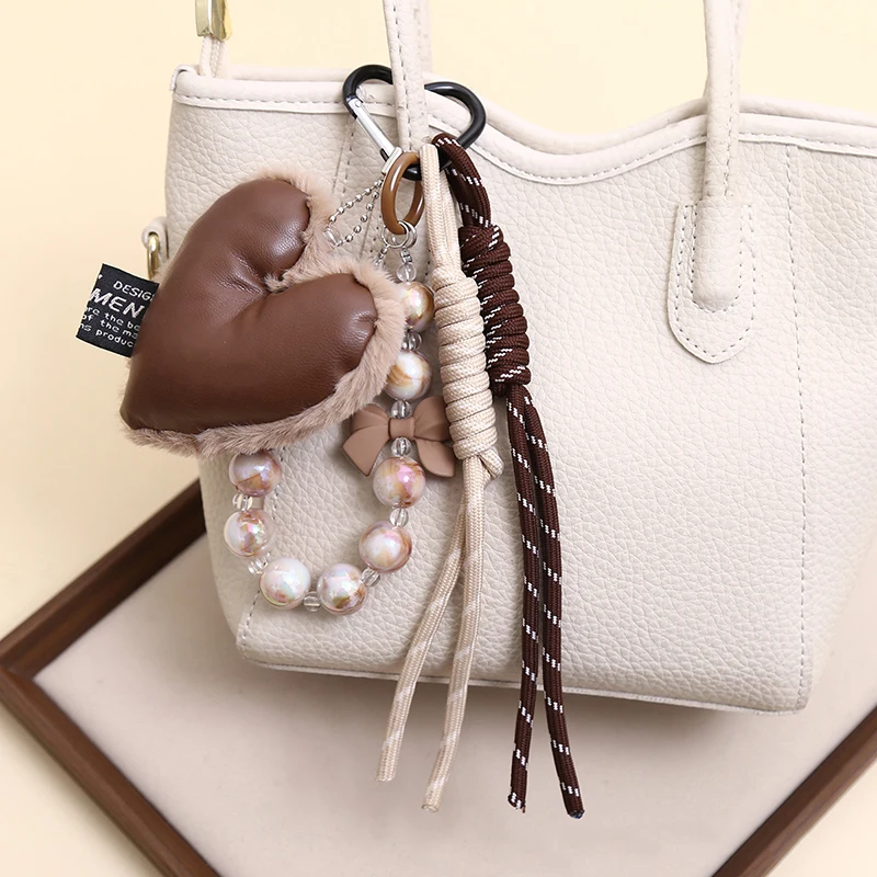 Herzförmiger Leder-Plüsch-Silikon-Schlüsselanhänger mit Kordel für Damen, Charm-Taschenanhänger, Paar-Schlüsselring, Kinderspielzeug, Geschenk, Schlüsselschmuck
