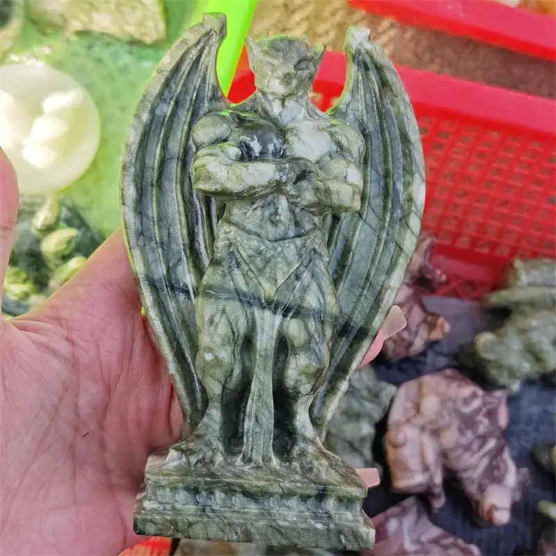 Natural Green Jade Gargoyle Bat Guard Carving Mercy Healing Fengshui Hand-carveda Statue For Home Office Decor Gift 1PCS
