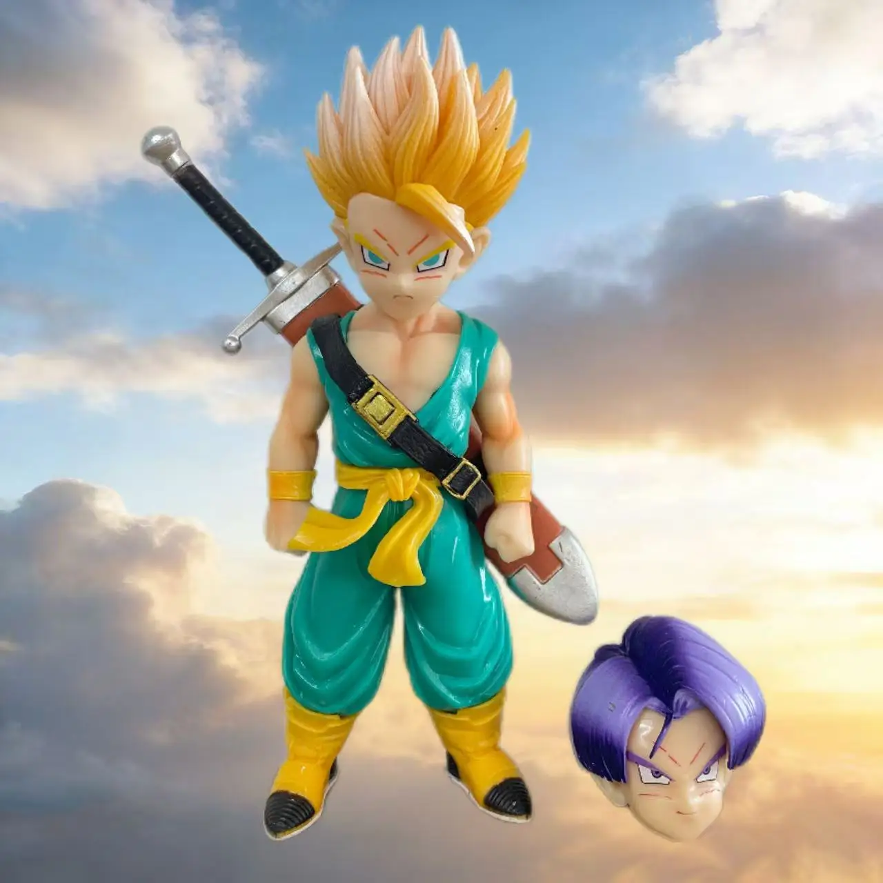 19cm/7,5 Zoll Dragon Ball Z Anime-Figur Super Saiyan Trunks PVC-Actionfiguren mit Austauschbarem Kopf Desktop-Ornament Spielzeug