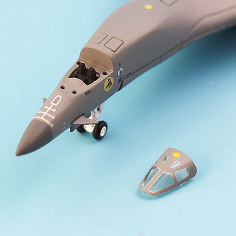 B-1B de la Fuerza Aérea de EE. UU., bombardero Lancer de combate militar, modelo de aleación a escala 1:400, juguete de colección de regalo, exhibición de simulación