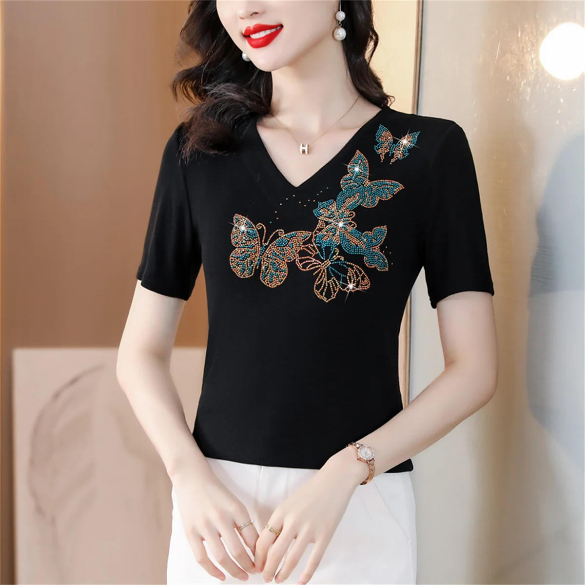 

Summer New Rhinestone Butterfly Fashion V-Neck Short-Sleeved High Elastic Cotton T-Shirt For Women