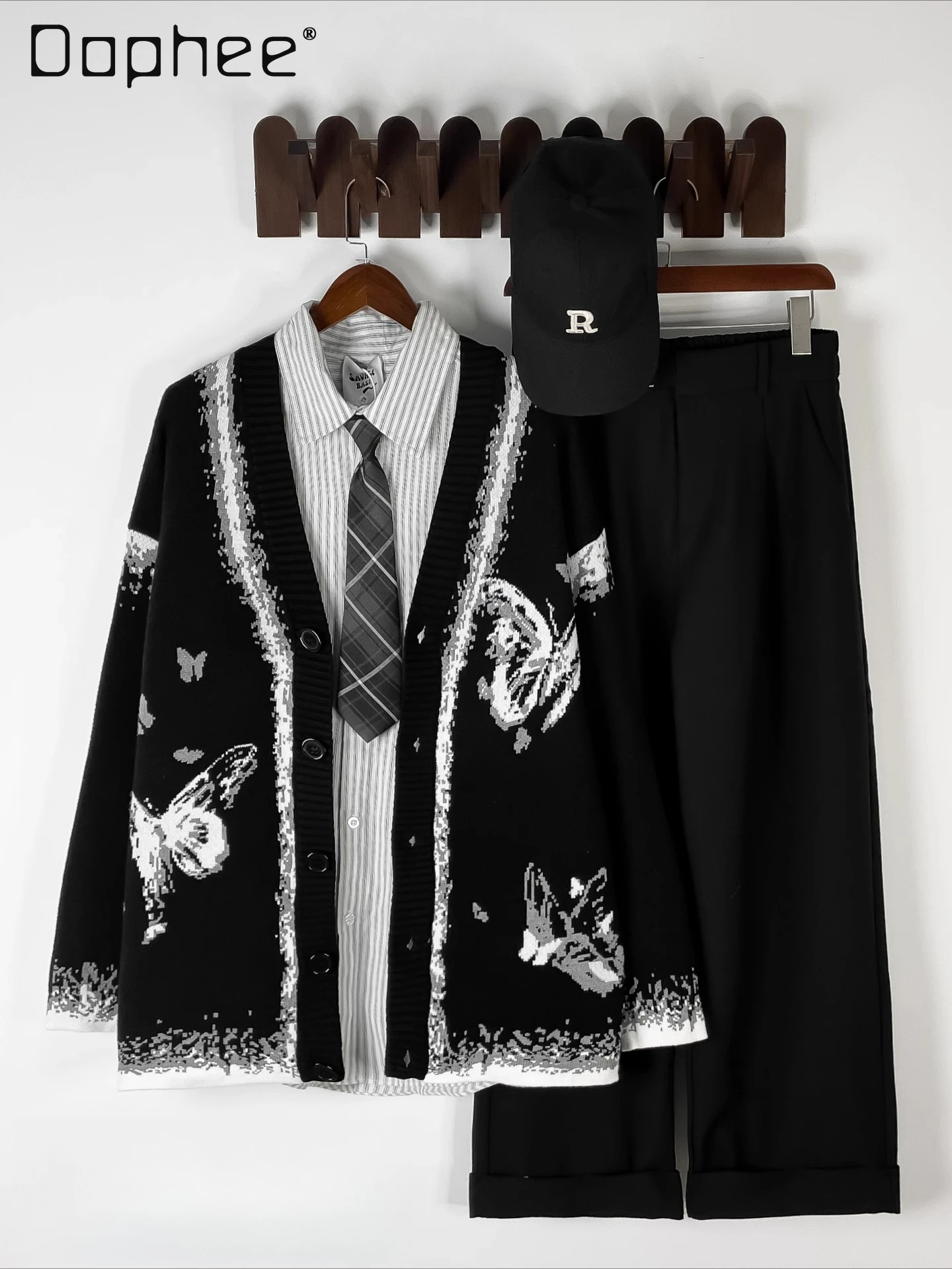 

2025 Spring and Autumn New American Retro Butterfly Print V-Neck Loose Casual Black Gray Knitted Sweater Cardigan