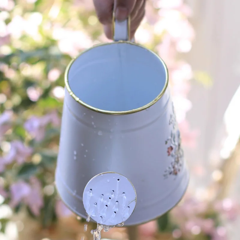 Regadera Derative de metal retro vintage